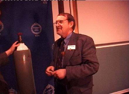 Hans &Ouml;rnhagen signing the Bottle of Fame